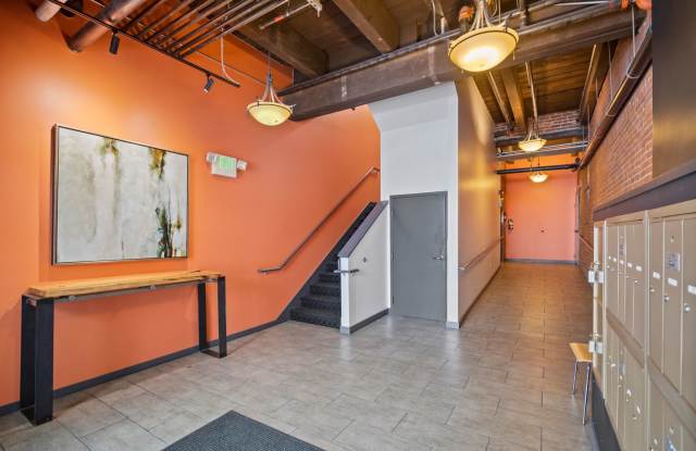 Premier Furnished 2 bedroom Downtown Spokane Condo Gallery 3