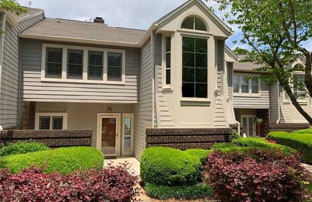 18527 Vineyard Point Lane Gallery 2