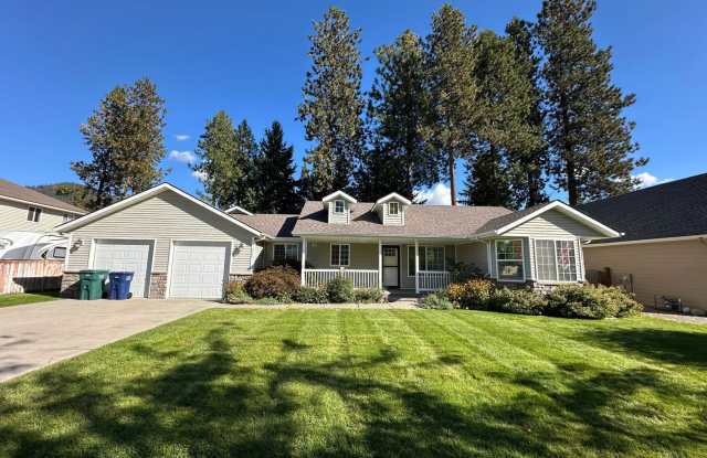 Coeur D'Alene Home - 3954 North 19th Street, Coeur d'Alene, ID 83815