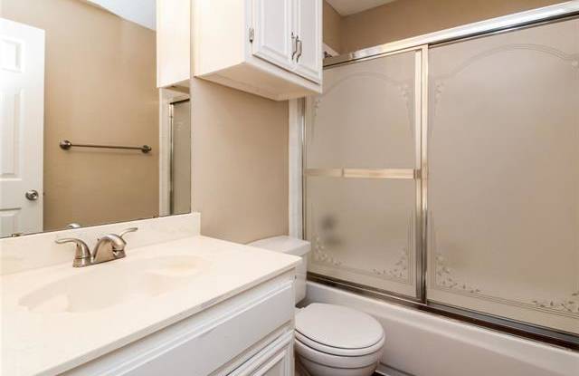 720 Hollow Ridge Drive Gallery 2