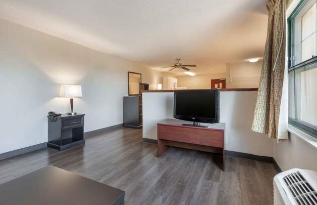 Furnished Studio - Lexington Park photos photos