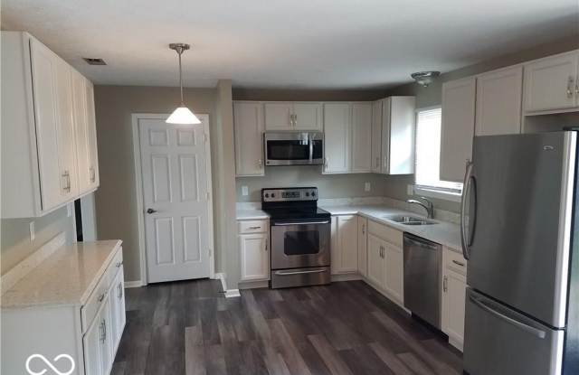 12404 Cobblestone Court Gallery 4
