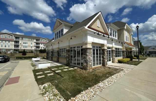 115 PLYMOUTH Road unit: 6 photos photos