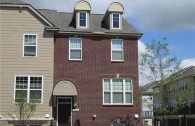 2626 HELMSDALE Circle - 2626 Helmsdale Circle, Rochester Hills, MI 48307