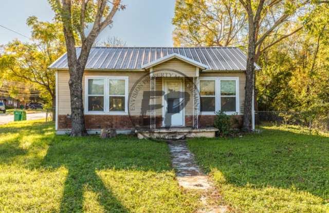 911 East Craven Avenue photos photos