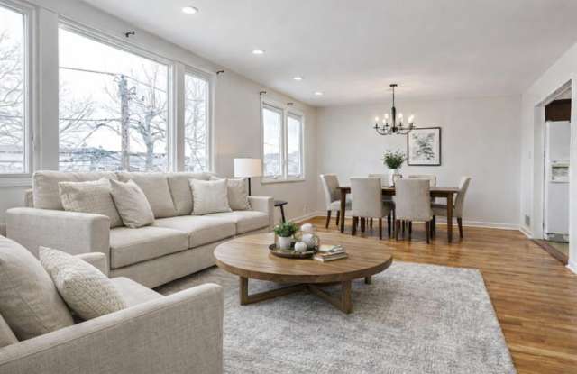 14 CENTRE LANE photos photos