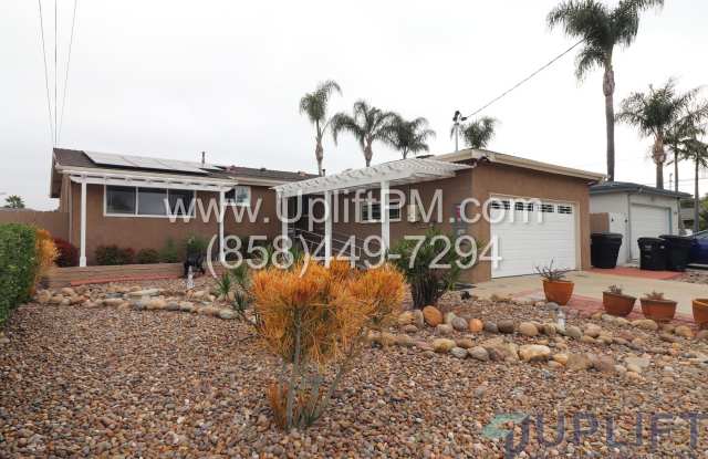 Spacious 3-Bed 2-Bath Home with Pool photos photos