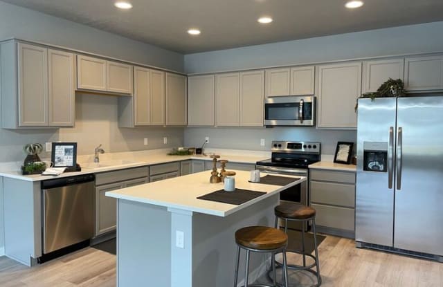 6070 North Tarako Avenue photos photos