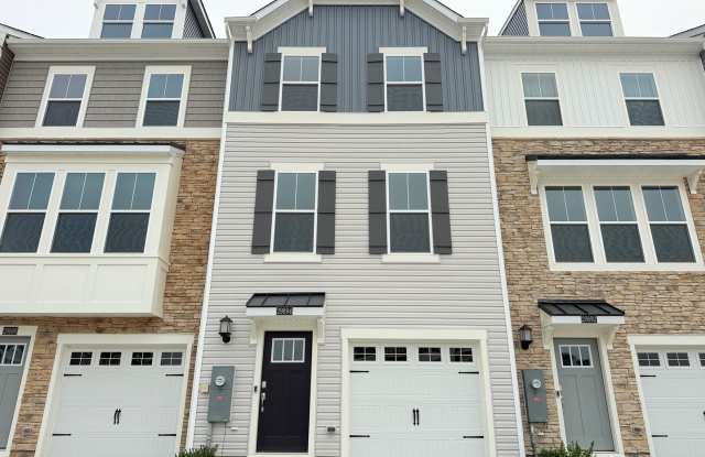 Now Available | New Construction in Plantation Lakes photos photos