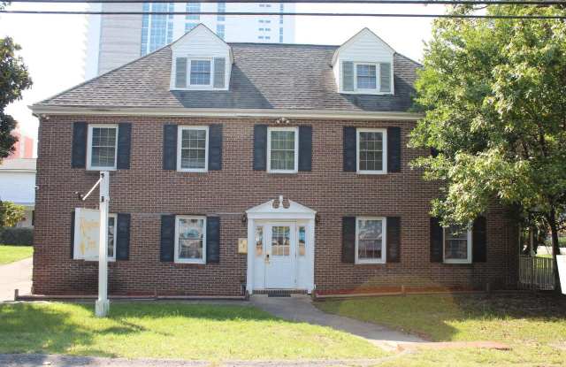 1500 Chester St. photos photos