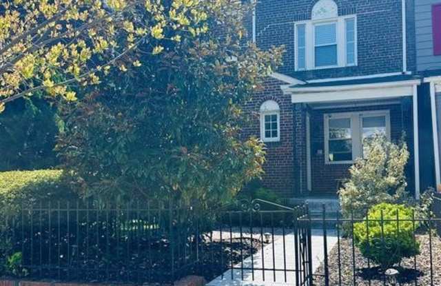 1911 D Street NE photos photos