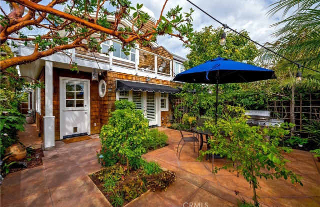 334 Locust Street photos photos