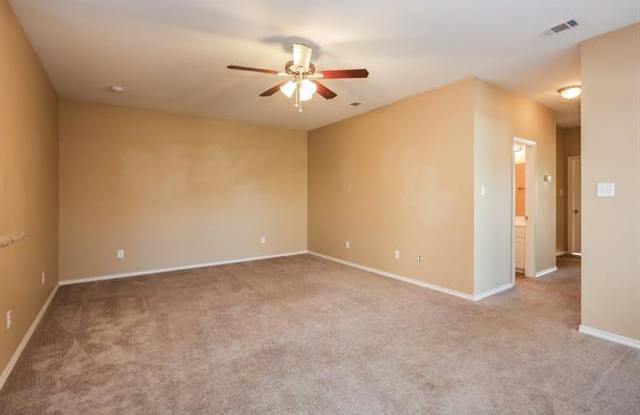 432 Lake Highland Drive Gallery 3