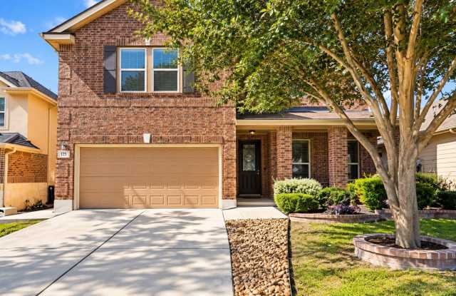 Beautiful 4-Bedroom Home in Cibolo Valley | Downstairs Primary Suite, Game Room & Community Pool! Gallery 1