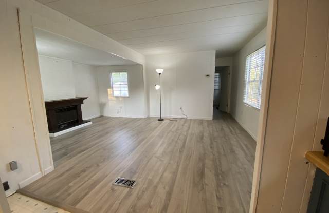 5748 Park Road photos photos