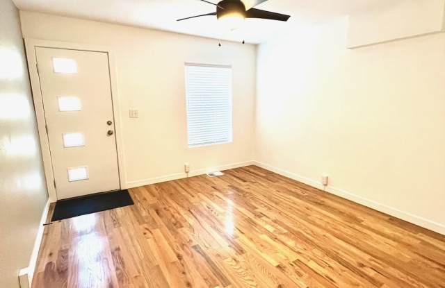 1726 East 36th Avenue Gallery 2