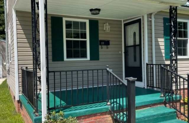 114 Beaufort Drive Gallery 4