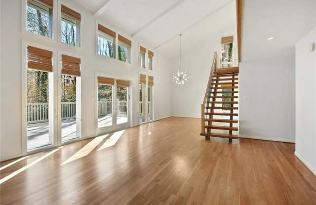 5165 Vernon Springs Trail NW Gallery 4