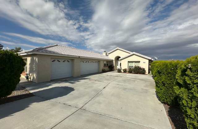 Welcome to this 5 Bedroom 3 Bath Home! photos photos Welcome to this 5 Bedroom 3 Bath Home! photos photos