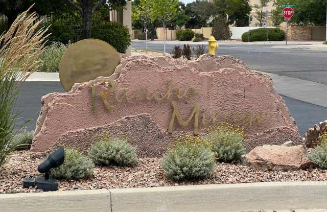 Rancho Mirage CONDO 1 Bedroom 1 Bath  with garage Gallery 1