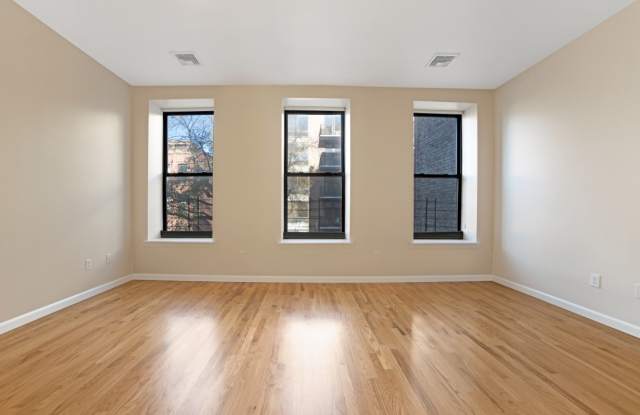 6 West 127th Street Gallery 4