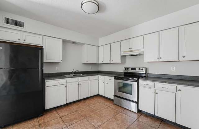 Charming 2-Bedroom Rental in Mesa — Available Now! Gallery 3
