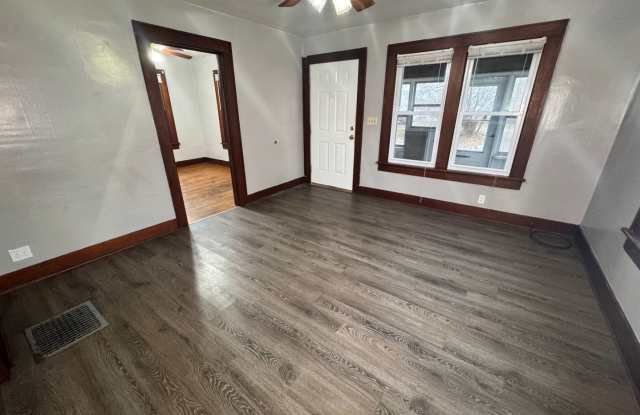 412 Taylor, Charleston - 412 Taylor Avenue, Charleston, IL 61920