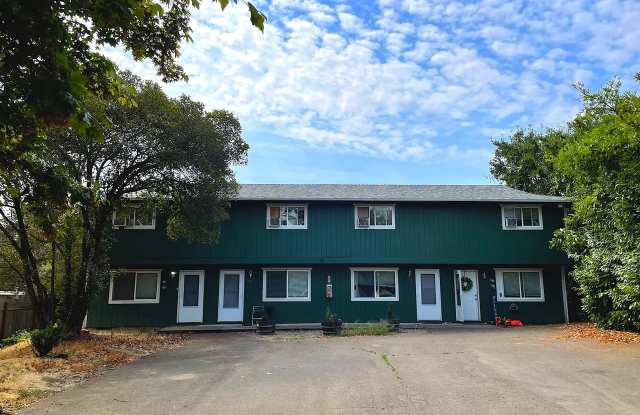 172 Salem Heights Avenue SE - 1 photos photos