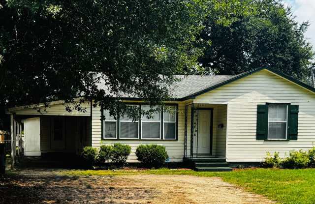 4431 Adams Avenue (4 Bed/2 Bath) Gallery 3