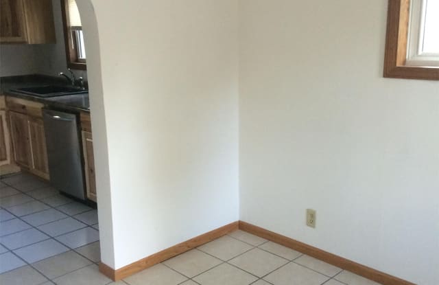 909 Lakeside Avenue - 1 Gallery 2