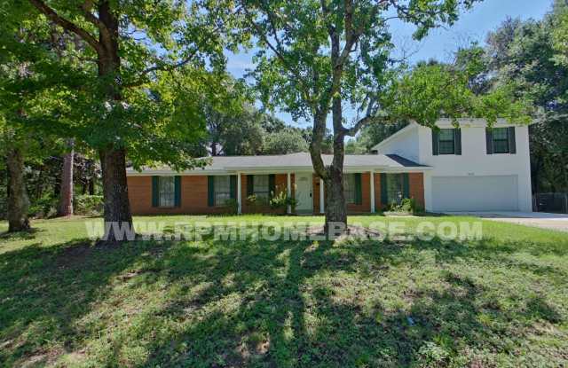 Fully Renovated 5-Bedroom Home with Modern Upgrades and Expansive Yard photos photos