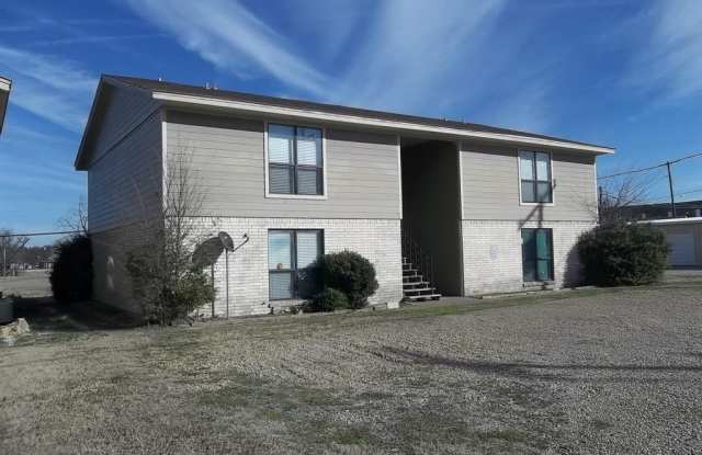 241 N Sherman Street - 241 North Sherman Street, Palmer, TX 75152