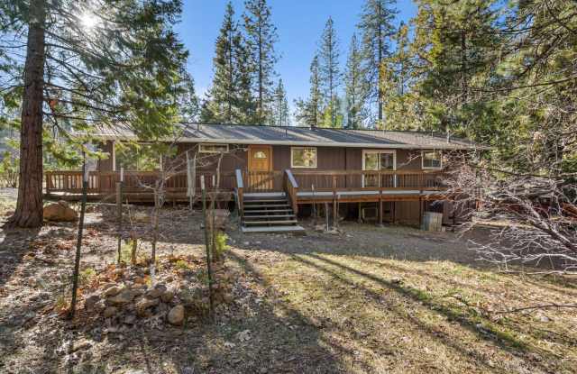For Rent - 18890 Middle Camp Sugarpine Road, Twain Harte, CA 95383