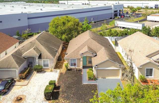 635 KNOLLWOOD Drive Gallery 2