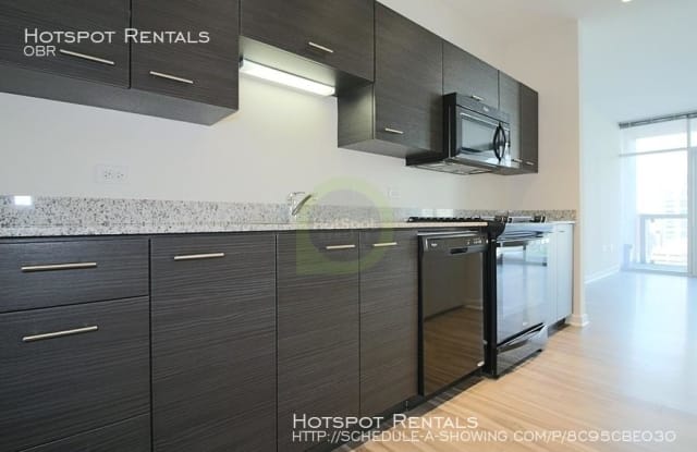 805 N Lasalle - 805 North La Salle Street, Chicago, IL 60602