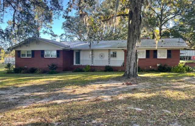 3 Bedroom Home in North Lowndes County photos photos