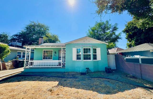 Inviting Burbank Home - 437 North Fairview Street, Burbank, CA 91505