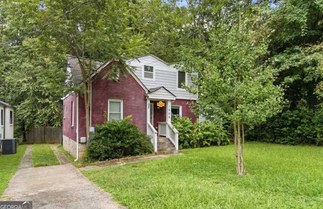 1669 Emerald Avenue SW Gallery 2