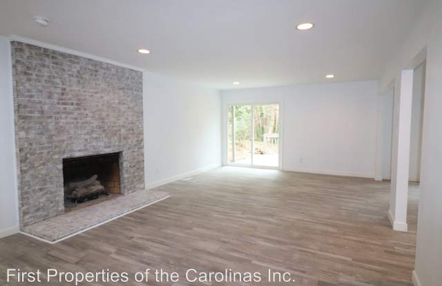 6 Thornwood Rd. Gallery 4