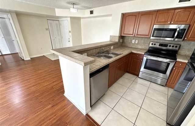 1733 Village Blvd - 1733 Village Boulevard, West Palm Beach, FL 33409