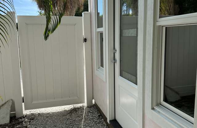 7020 Mango Avenue South photos photos