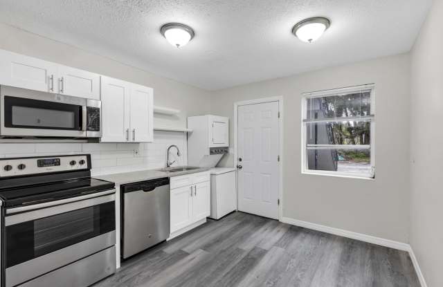 Discover Coastal Living at Its Finest: 751 Bellevue Unit 1, Daytona Beach - Your Dream Home Awaits! photos photos