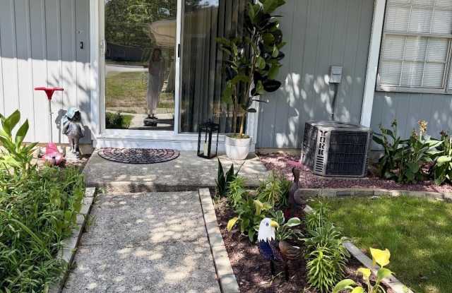 301 Malvern Court unit: B photos photos