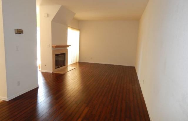 5792 Oak Bend Ln Gallery 2