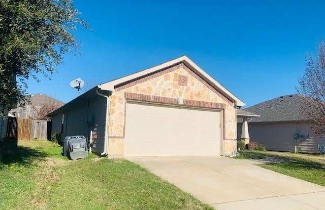 1913 Beach Drive - 1913 Beach Drive, Dallas, TX 75051