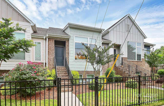 2231 Statesville Avenue - 2231 Statesville Avenue, Charlotte, NC 28206