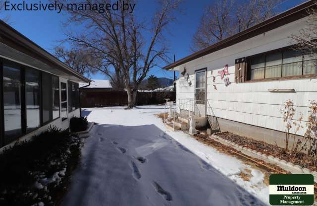 Main Level Living, Close to Ft Carson. 1 pet large or small dog ok photos photos