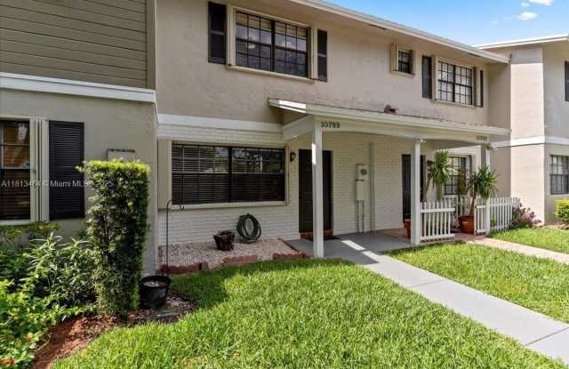10789 NW 11th St photos photos