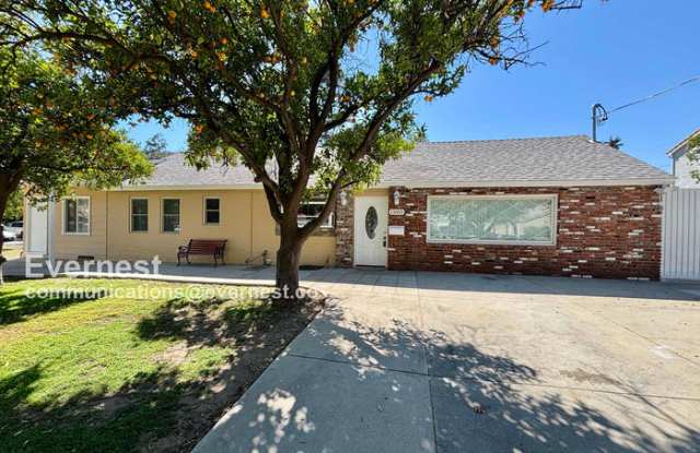 11005 Shoshone Avenue photos photos