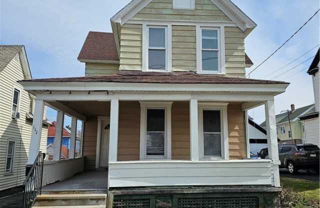 111 Abell Avenue photos photos